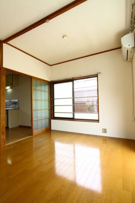 【寝室】 | サンパレーハイツ | 別のお部屋の参考写真となります