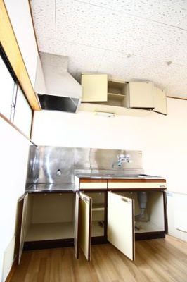 【キッチン】 | サンパレーハイツ | 別のお部屋の参考写真となります