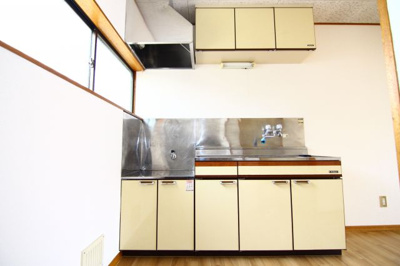 【キッチン】 | サンパレーハイツ | 別のお部屋の参考写真となります