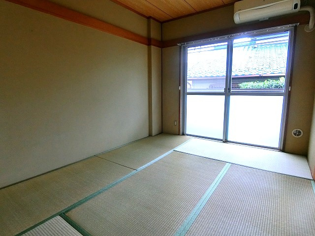 クリエール山中の寝室