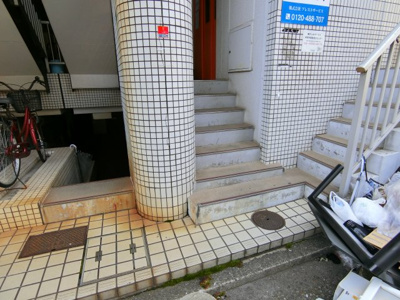 【エントランス】 | プレアール材木町