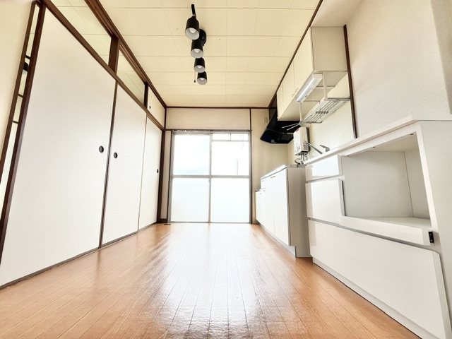 公団狭山住宅33号棟の居間・リビング