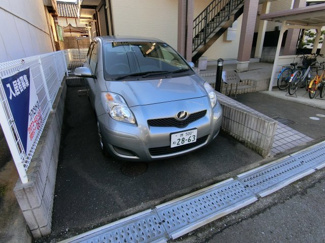 【駐車場】