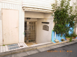 【エントランス】