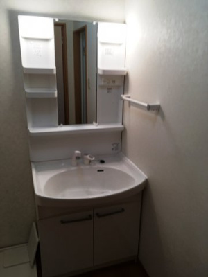 【独立洗面台】 | さくらいマンション石田浜 | 独立洗面台、朝の身支度には欠かせません