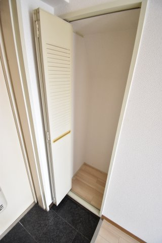 朝日プラザ岸里パサージュ