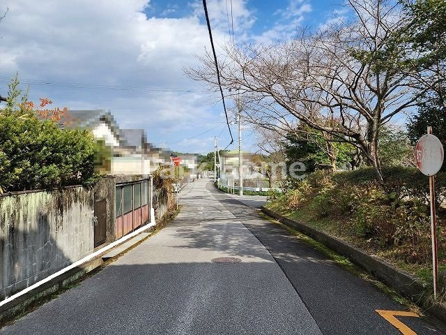 春野町平和　売土地の前面道路含む現地写真