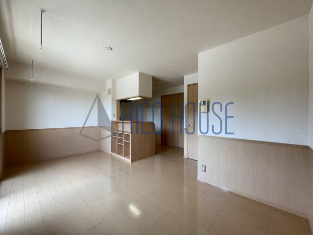 セピアコートの居間・リビング