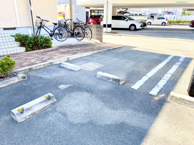 【駐車場】 | シャーメゾン紀三井寺