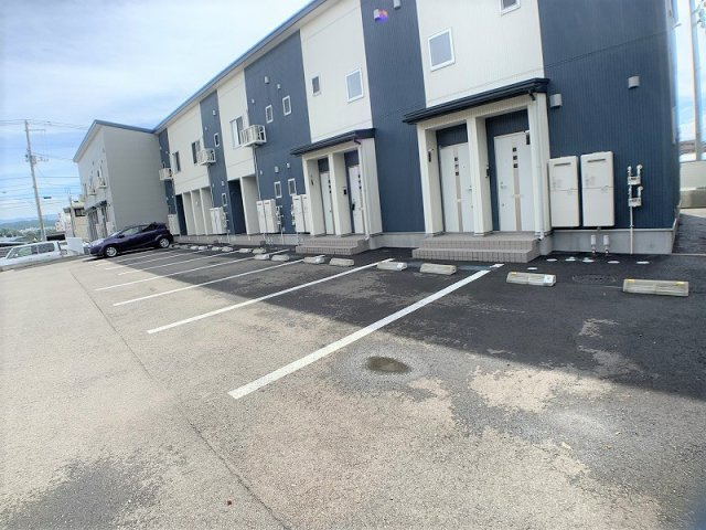 M’s Court（エムズコート）の駐車場
