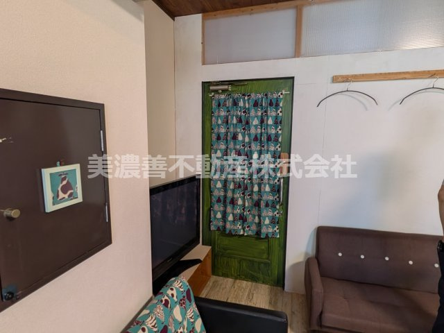 ５８２５３　岐阜市敷島町中古戸建ての内装