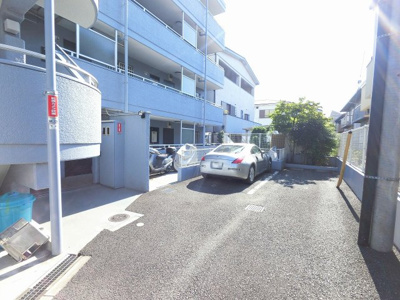 【駐車場】 | セザール青葉台 | 平置き駐車場です。