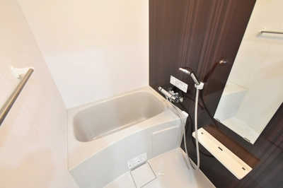 【浴室】 | ログリア