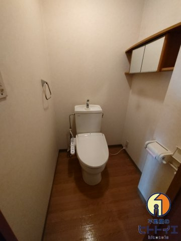 サンコート・パインのトイレ|温水洗浄便座付きのトイレです♪