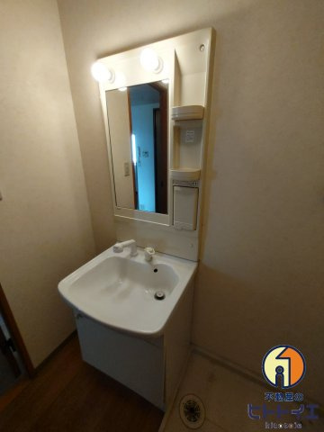 サンコート・パインの洗面所|独立洗面台です♪