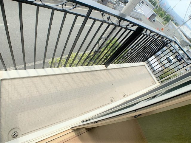 キャトルスクアール本宮のバルコニー