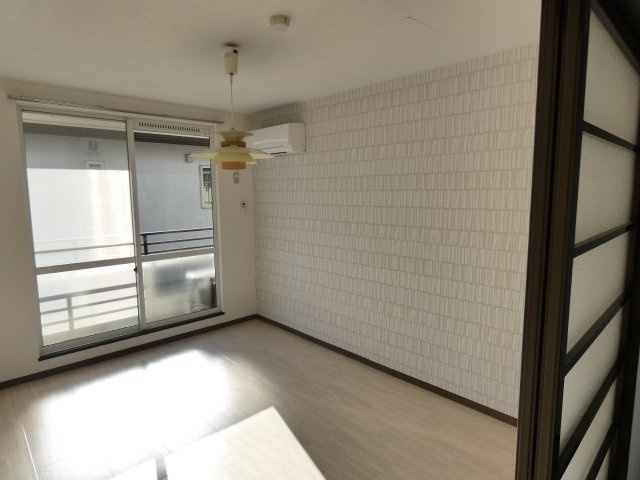 【寝室】