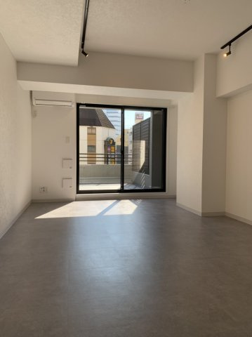 SS KNOT（エスエス　ノット）