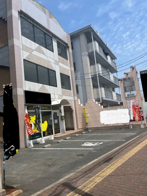 【外観】 | ビル　宇部市島２丁目 | 綺麗な外観です。