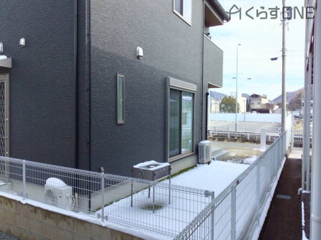 【外観】 | たつの市龍野町末政／中古戸建 | 隣地との境界です