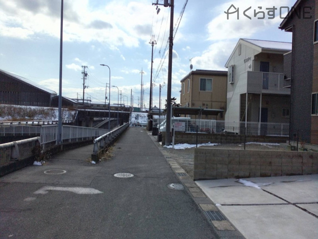【前面道路含む現地写真】 | たつの市龍野町末政／中古戸建