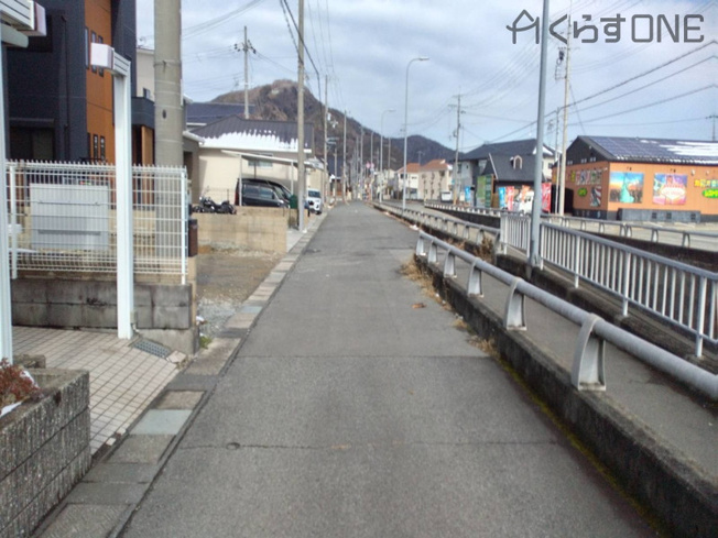 【前面道路含む現地写真】 | たつの市龍野町末政／中古戸建