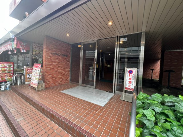 ハイライフ西新宿のエントランス|ハイライフ西新宿