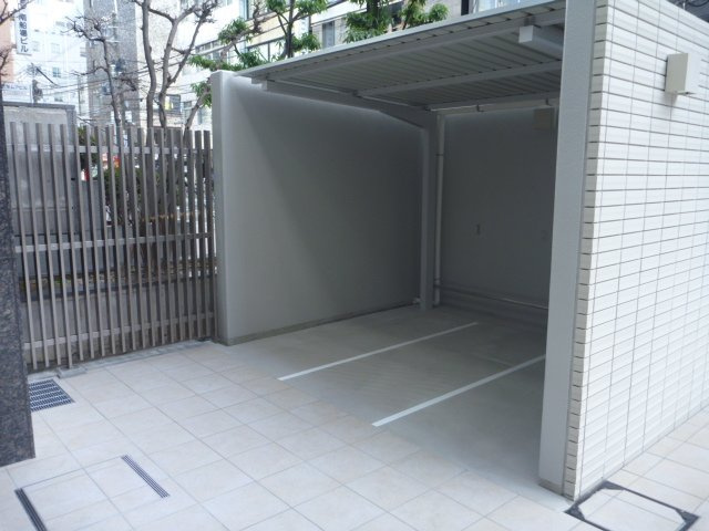 アーバネックス心斎橋Ⅱ　BRAVI不動産のその他共用部分|【アーバネックス心斎橋Ⅱ】バイク置場