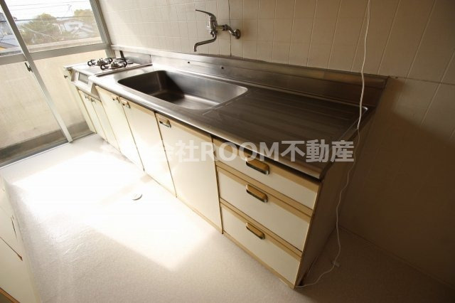 ニューサンシティコープのキッチン