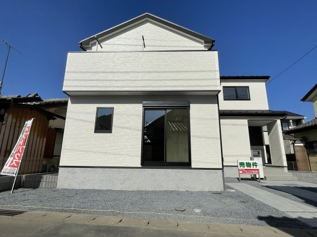 藤岡市藤岡21-2期（全1棟）1号棟の外観|外はこのようになっています