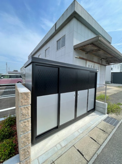 【エントランス】 | アルメールA　西尾市一色町