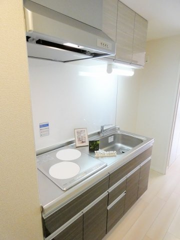シャーメゾンステージ日野のキッチン