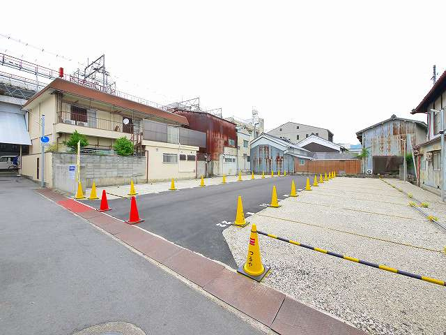 つるや月極駐車場1の外観|きれいな外観です