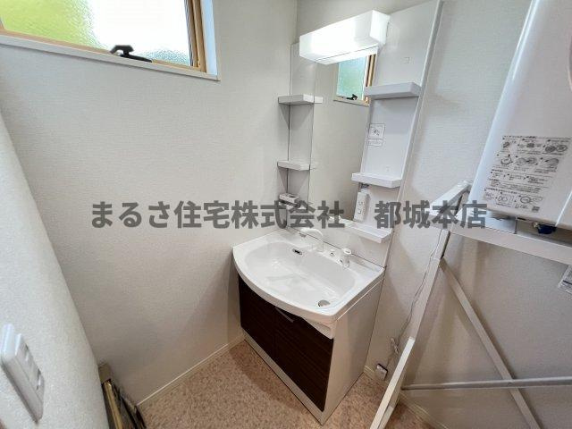 アベニール高城の独立洗面台