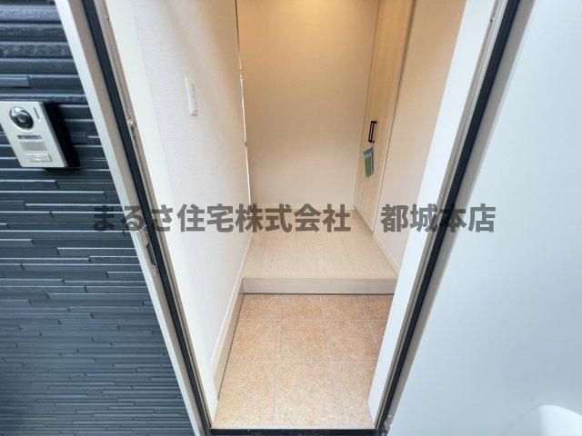 アベニール高城の玄関