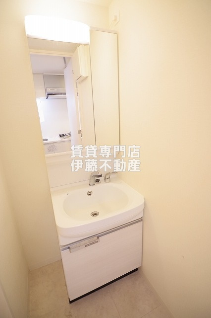 プレサンス大曽根駅前ファーストの洗面所