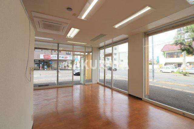 邉見ビルの内装