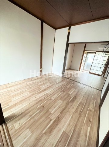 中屋住宅の居間・リビング