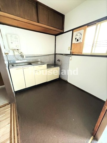 中屋住宅のキッチン