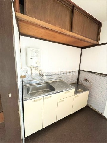 中屋住宅のキッチン