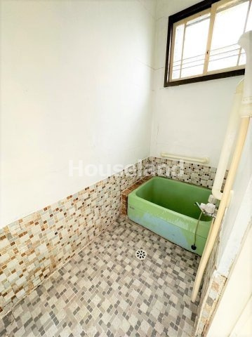 中屋住宅の浴室