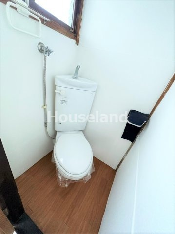 中屋住宅のトイレ