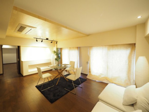 【居間・リビング】 | 2022年6月28日撮影