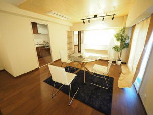 【居間・リビング】 | 2022年6月28日撮影