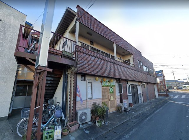 コーポ光店舗A棟の外観