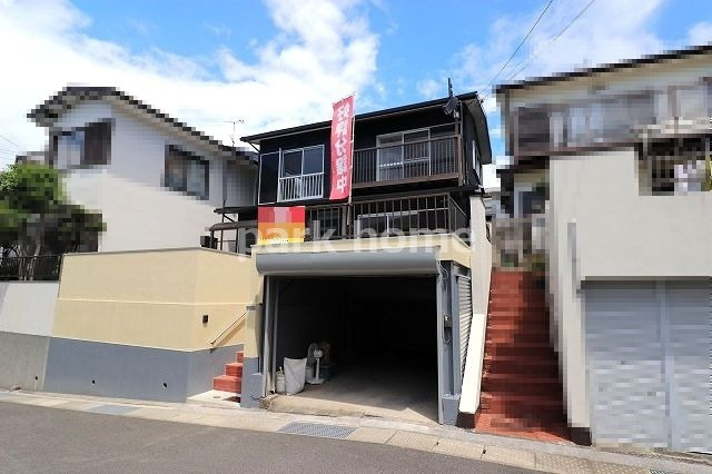 高知市十津4丁目（リフォーム済） 中古戸建ての外観