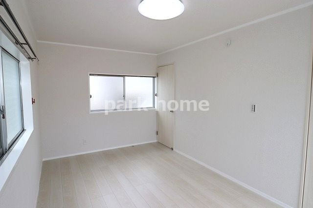 高知市十津4丁目（リフォーム済） 中古戸建ての洋室|２F