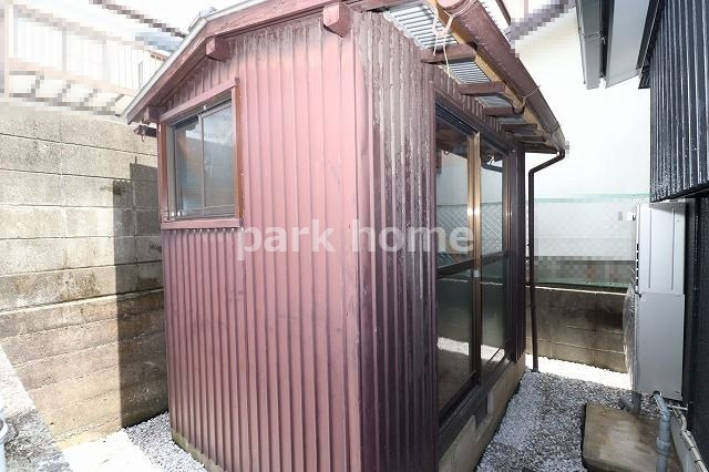 高知市十津4丁目（リフォーム済） 中古戸建ての設備|物置
