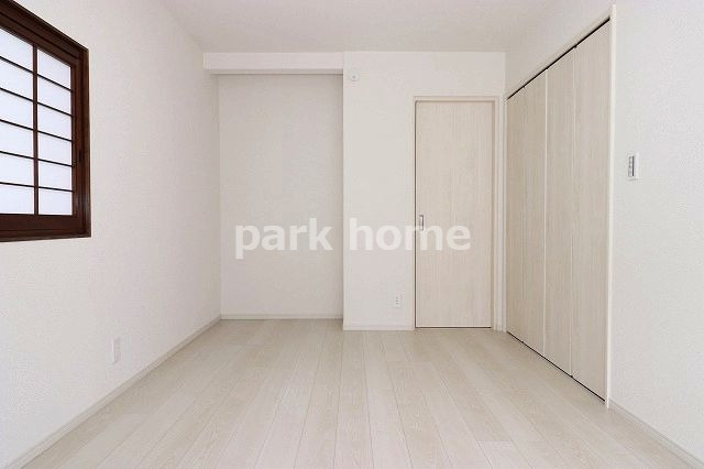 高知市十津4丁目（リフォーム済） 中古戸建ての洋室