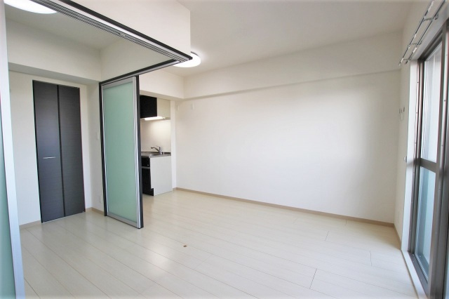 スクウェア Jの居間・リビング